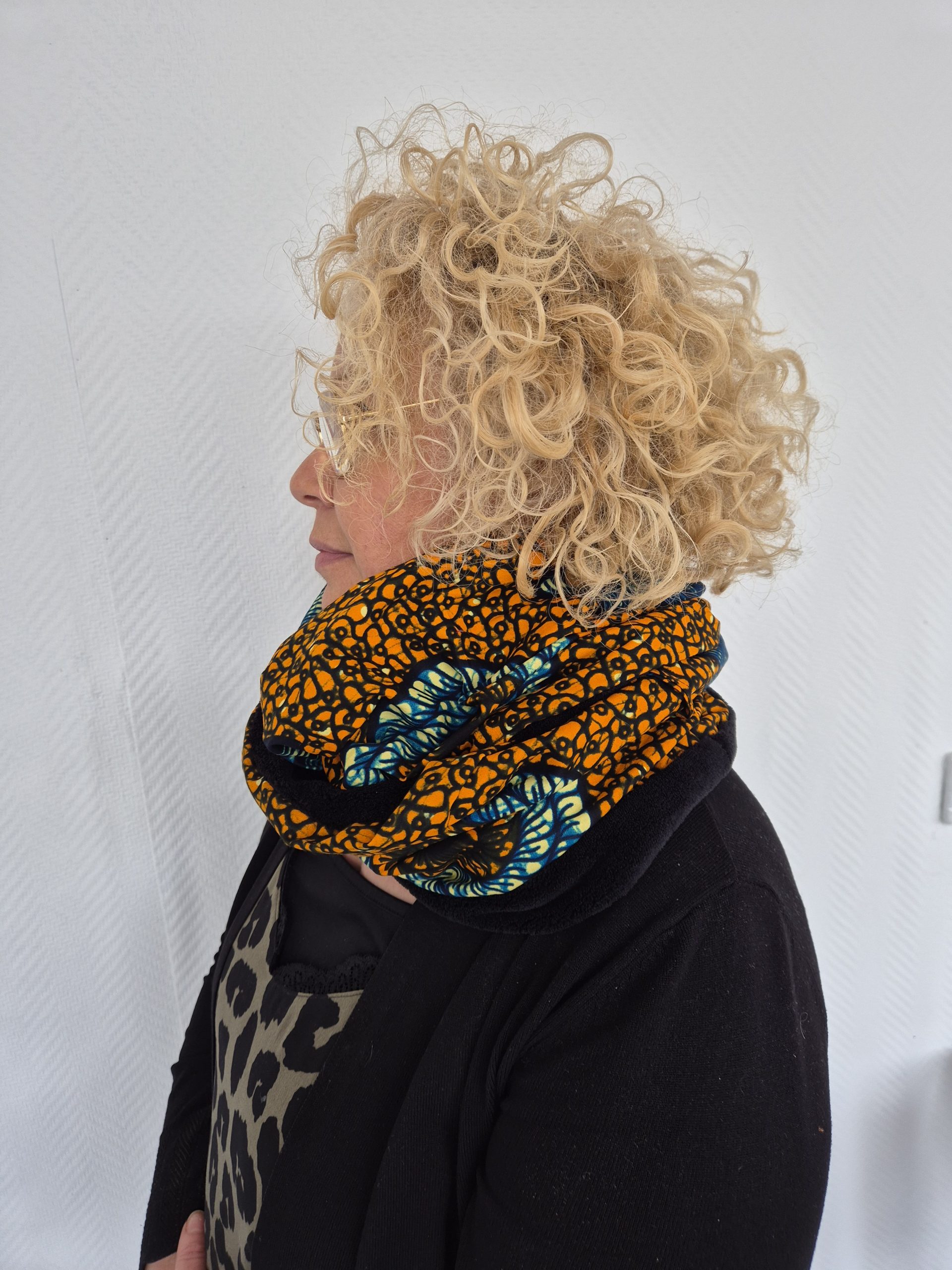 Echarpes en wax, snood en wax