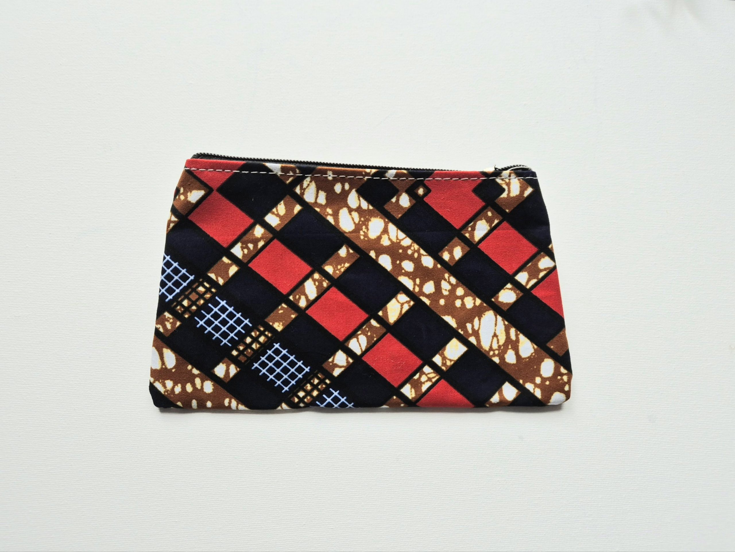 Pochette Zuri en wax Rouge noire et marron – Image 2