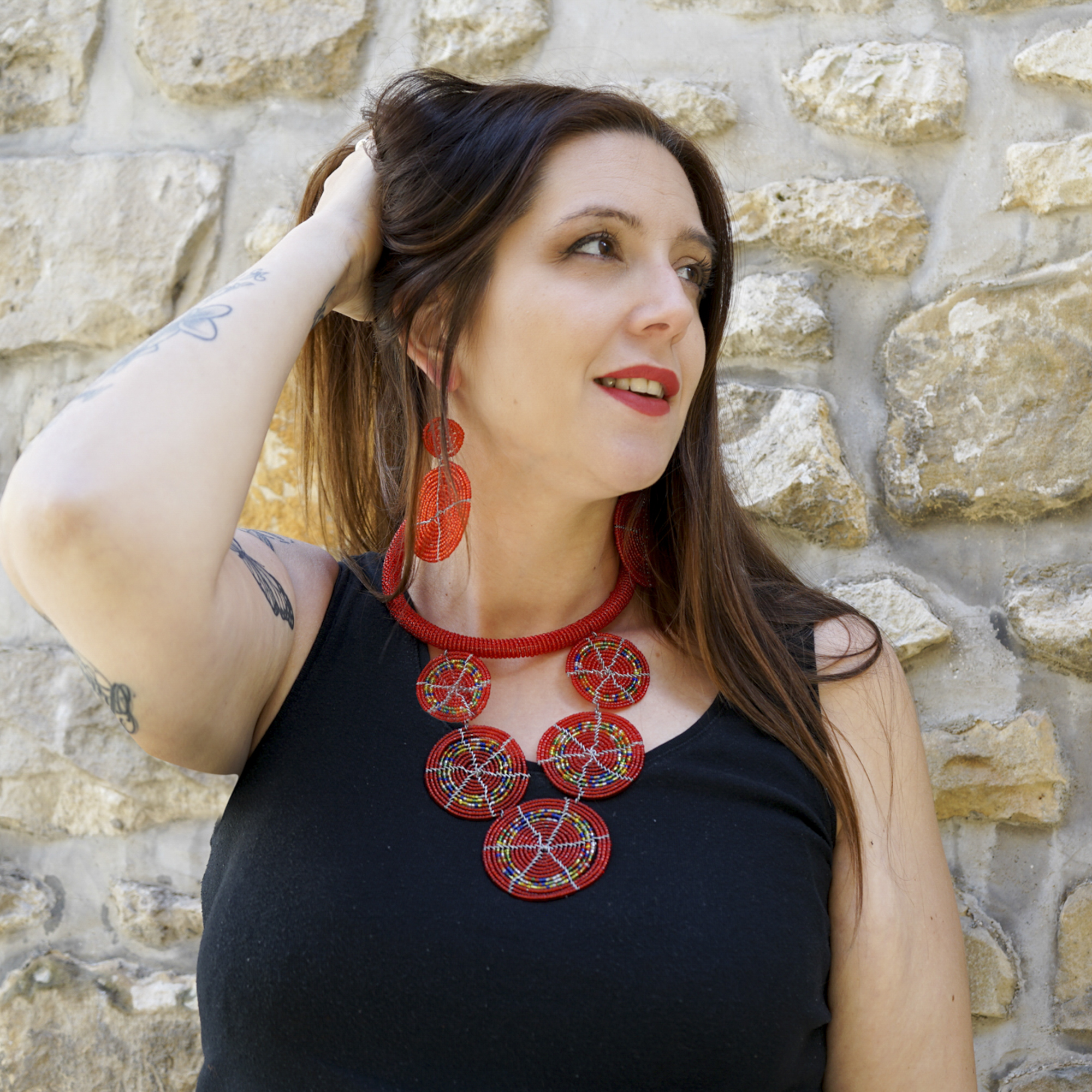Boucle d'oreilles Massai en Crochet Rouge Inoxydable