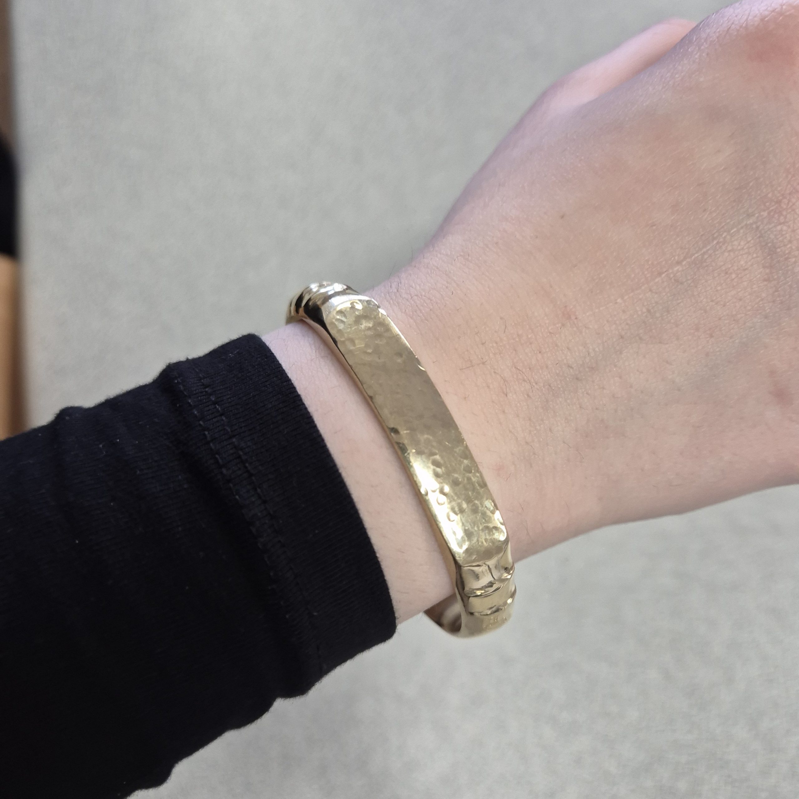 Bracelet manchette en laiton doré avec ouverture – Image 25