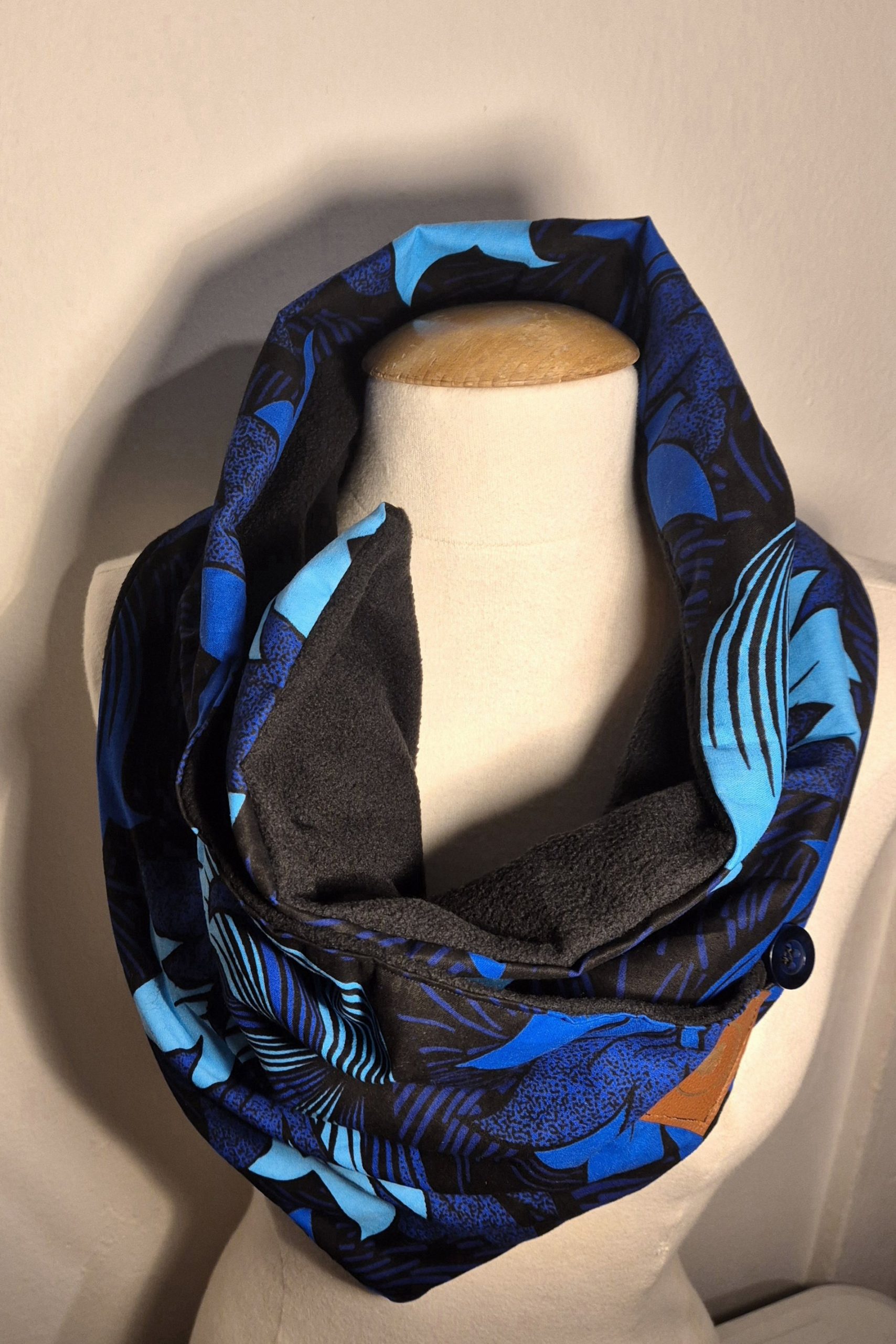 Echarpes en wax, snood en wax couleur Bleu – Image 6