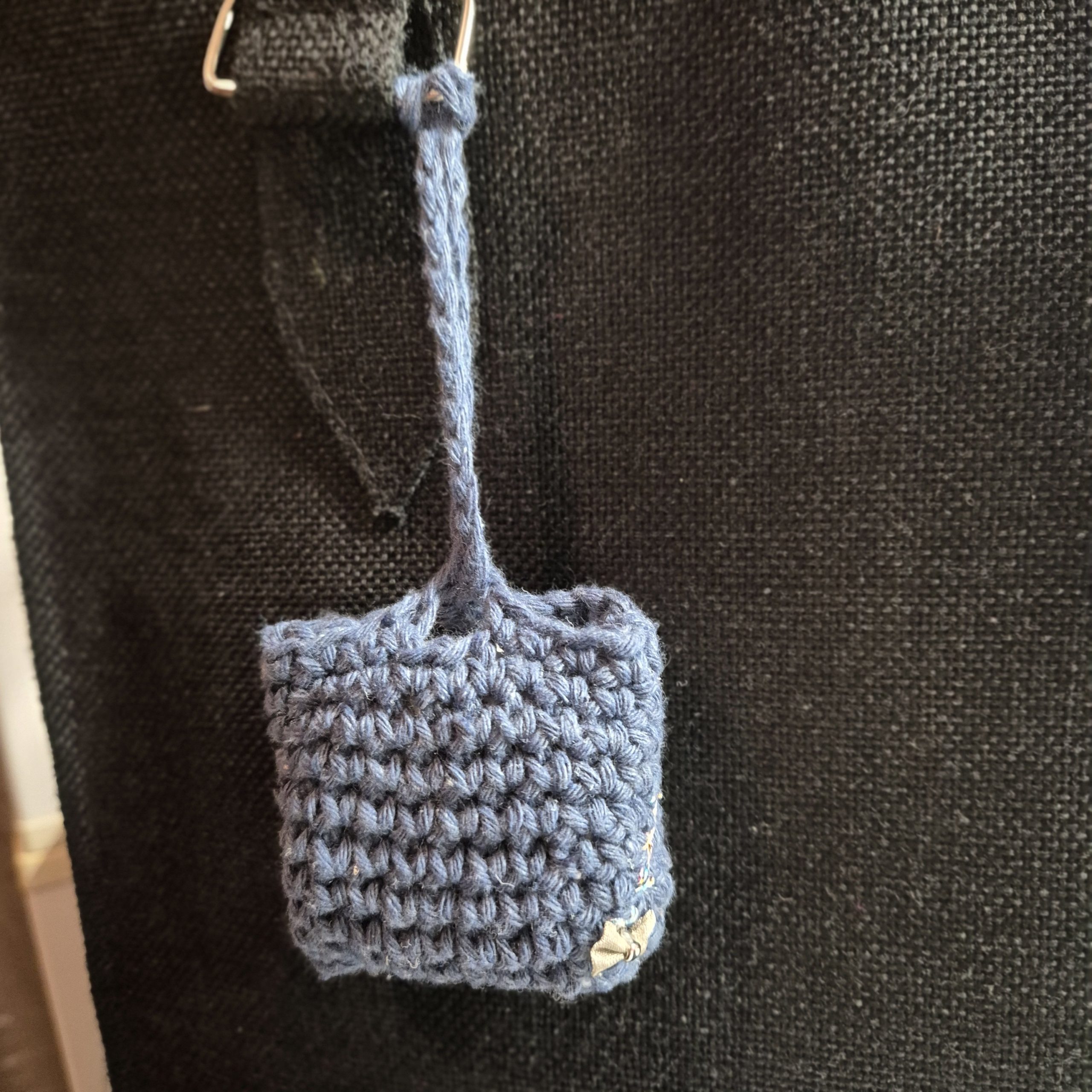 Étui pour écouteurs en coton crocheté – Accessoire éthique et fait main – Image 7